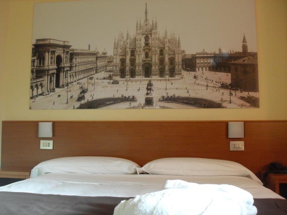 B&B Hotel Milano Portello Екстер'єр фото